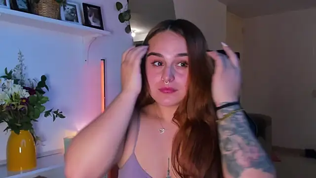 evy orange1 online show from March 1, 2026, 1:07 am