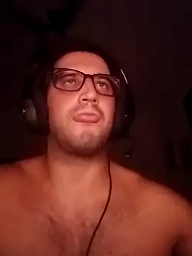 maxiporonga1 online show from April 2, 2026, 3:37 am