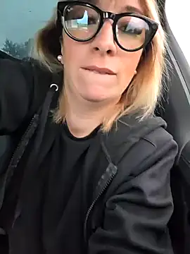 Snapshot of Giuliana_baby chatting on September 26, 2025, 6:50 am Giuliana baby online show from September 26, 2025, 6:50 am