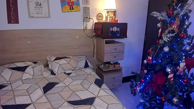 justinbiler online show from December 17, 2025, 12:22 pm