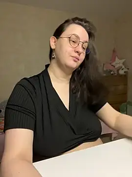 hungry1bunny online show from November 9, 2025, 5:00 pm