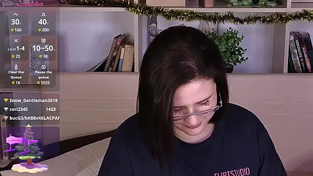 AnnaRichmond online show from December 25, 2024, 1:51 pm