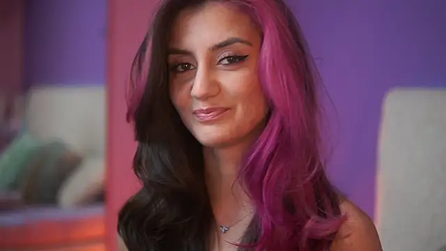 SabrinaHope online show from December 1, 2025, 10:04 pm