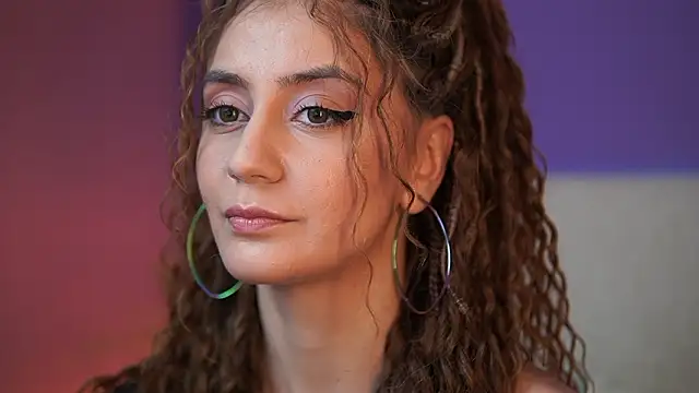 Snapshot of SabrinaHope chatting on February 17, 2026, 11:11 pm SabrinaHope online show from February 17, 2026, 11:11 pm