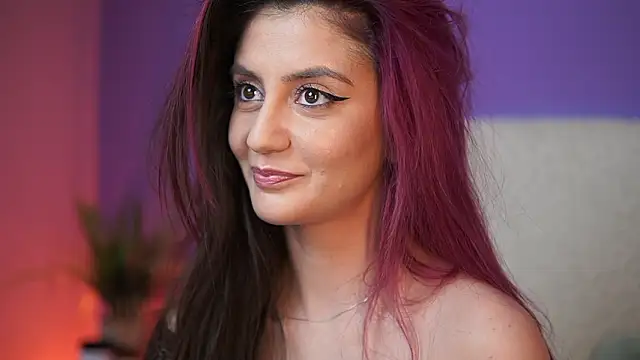 Snapshot of SabrinaHope chatting on March 8, 2026, 2:48 am SabrinaHope online show from March 8, 2026, 2:48 am