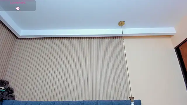 kathecute   online show from March 25, 2026, 1:44 am