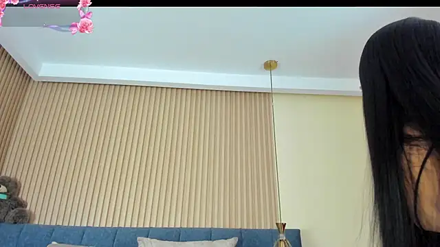 kathecute   online show from May 2, 2026, 1:43 am
