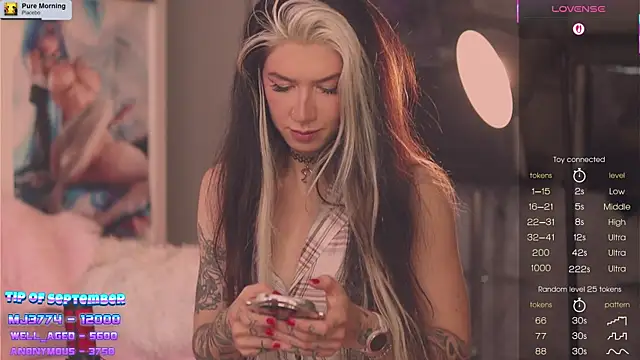 Snapshot of Virtual_Wafu chatting on September 19, 2025, 2:18 pm Virtual Wafu online show from September 19, 2025, 2:18 pm