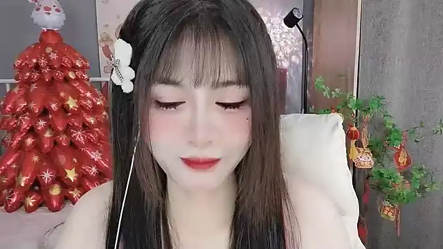 Nancy-Cindy online show from February 28, 2025, 10:39 pm