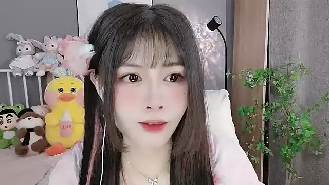 Nancy-Cindy online show from March 9, 2025, 5:28 pm