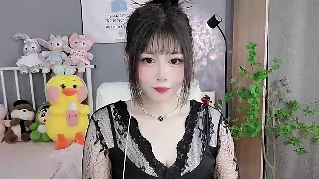 Nancy-Cindy online show from March 15, 2025, 8:10 pm
