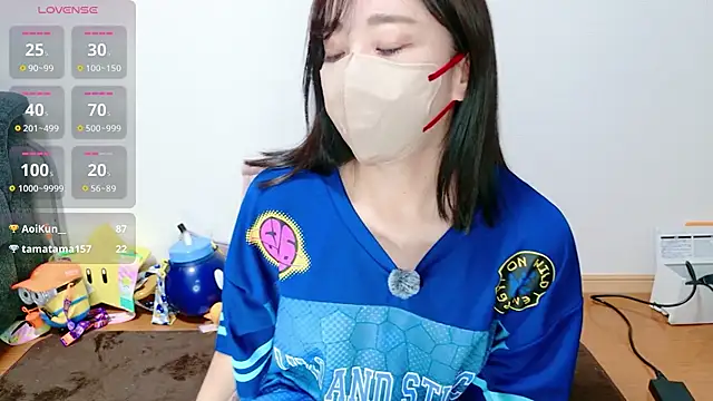 Rio chan  online show from August 3, 2026, 11:59 am