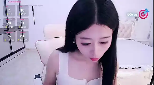 Snapshot of CN-xiaofei chatting on January 20, 2025, 9:13 am CN-xiaofei online show from January 20, 2025, 9:13 am
