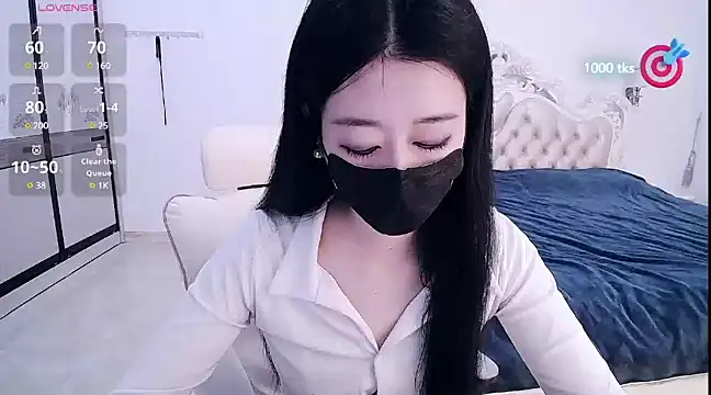 Snapshot of CN-xiaofei chatting on February 1, 2025, 2:26 am CN-xiaofei online show from February 1, 2025, 2:26 am