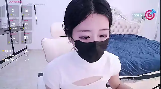 Snapshot of CN-xiaofei chatting on February 9, 2025, 8:44 am CN-xiaofei online show from February 9, 2025, 8:44 am