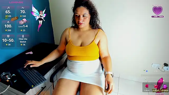 valeria rivera1 online show from November 15, 2025, 2:35 pm