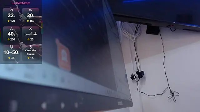 scarlet-foox online show from February 2, 2026, 2:49 pm