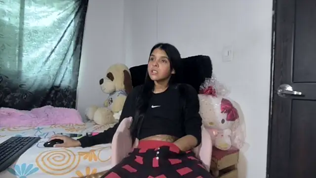 Michi sexy online show from May 2, 2026, 2:55 pm