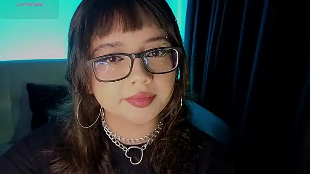 missy taylor  online show from November 12, 2025, 10:09 pm