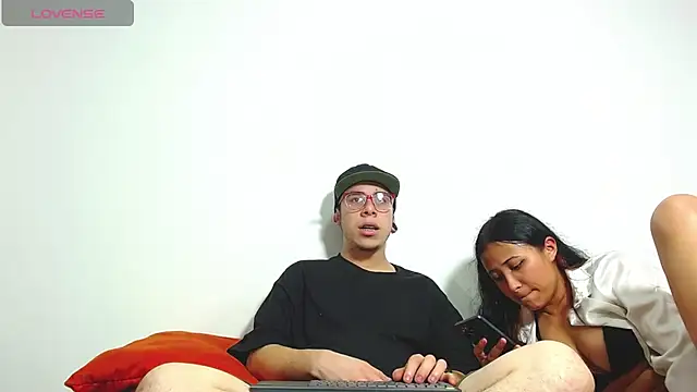 Hot Teens69 online show from December 14, 2024, 2:12 am