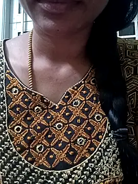 Snapshot of Ambika01 chatting on January 18, 2026, 1:26 pm Ambika01 online show from January 18, 2026, 1:26 pm