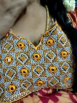 Snapshot of Ambika01 chatting on February 17, 2026, 2:35 pm Ambika01 online show from February 17, 2026, 2:35 pm