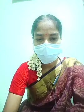 anusiya01 online show from December 30, 2024, 1:36 pm