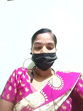 anusiya01 online show from September 25, 2025, 4:54 pm