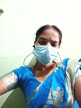 anusiya01 online show from November 23, 2025, 9:31 am