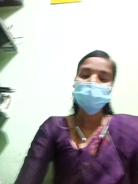 anusiya01 online show from December 22, 2025, 3:09 pm