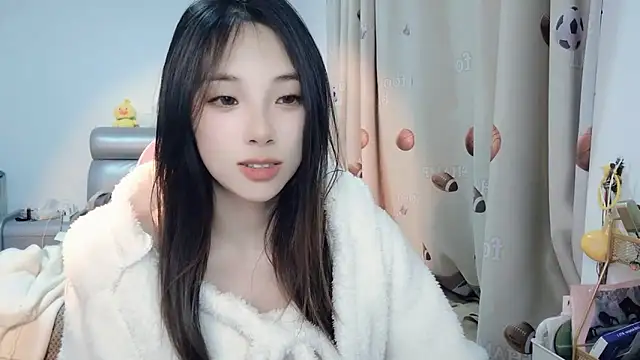 ooo   mimi online show from December 13, 2024, 11:34 am