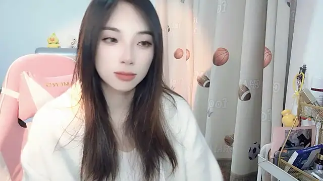 ooo   mimi online show from December 17, 2024, 12:11 pm