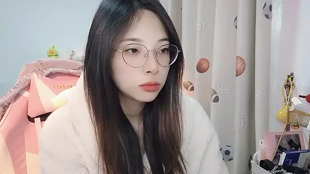 ooo   mimi online show from January 1, 2025, 2:09 am