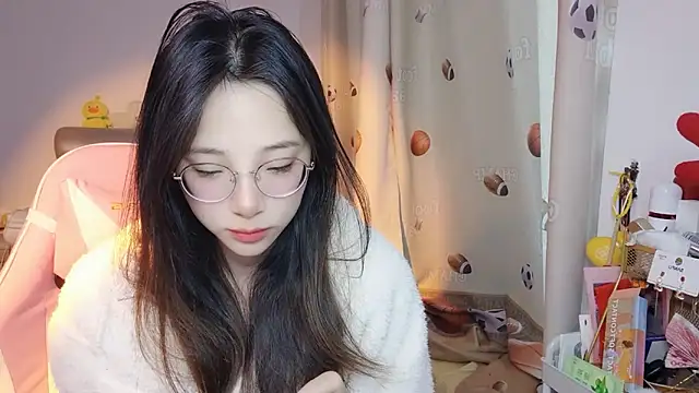 ooo   mimi online show from January 11, 2025, 2:20 am