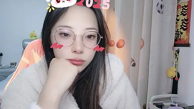 ooo   mimi online show from February 8, 2025, 11:12 am