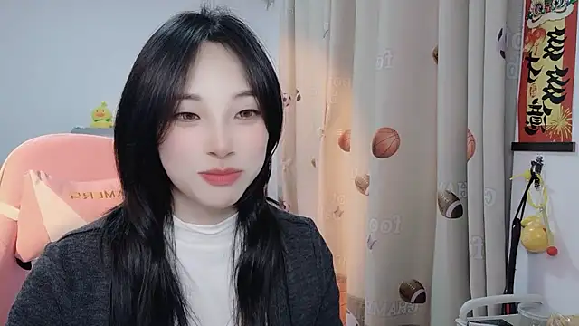 ooo   mimi online show from February 17, 2025, 11:34 am