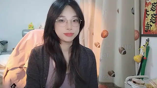 ooo   mimi online show from February 24, 2025, 1:57 am