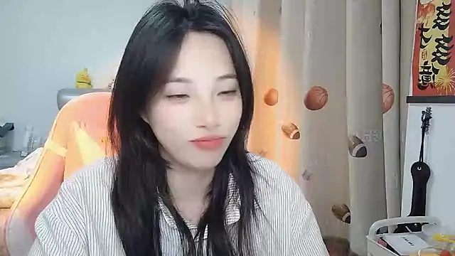 ooo   mimi online show from March 10, 2025, 11:42 am