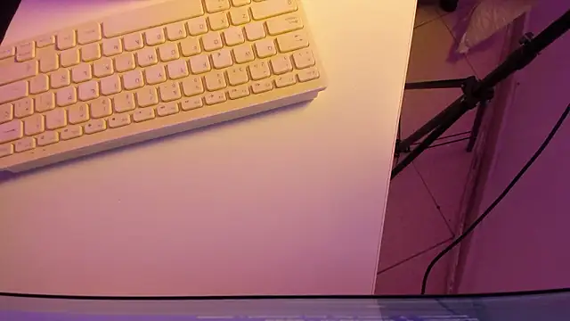 Snapshot of sarah__bigboobs chatting on March 8, 2026, 7:34 am sarah bigboobs online show from March 8, 2026, 7:34 am