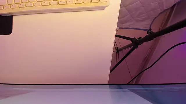 Snapshot of sarah__bigboobs chatting on March 19, 2026, 9:46 am sarah bigboobs online show from March 19, 2026, 9:46 am