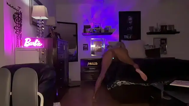 VelvetBarbie online show from February 22, 2026, 11:47 pm