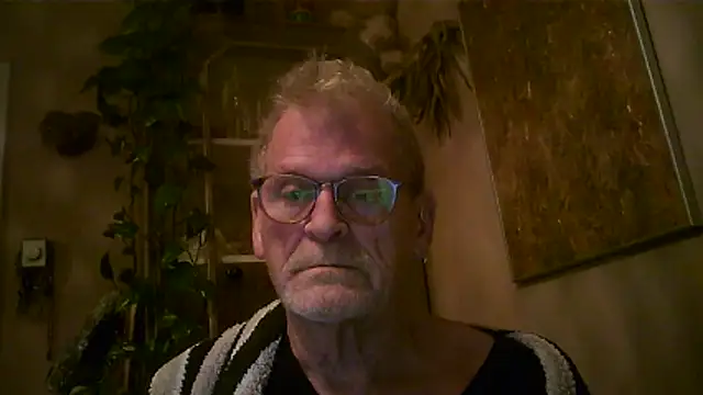 JanidGrunn online show from February 5, 2026, 7:40 pm