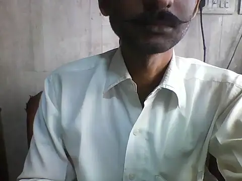 Snapshot of Desi_GfBf chatting on October 19, 2025, 6:14 am Desi GfBf online show from October 19, 2025, 6:14 am
