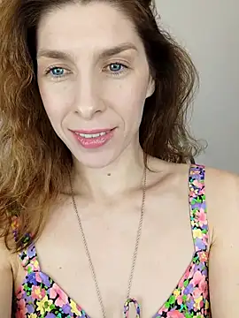 YourSuperModel online show from January 19, 2026, 8:18 am