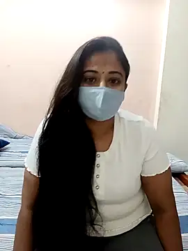 DIZZLING DIVA online show from December 24, 2024, 12:22 pm