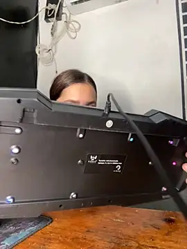 Snapshot of Zara_cum69 chatting on September 17, 2025, 10:33 pm Zara cum69 online show from September 17, 2025, 10:33 pm