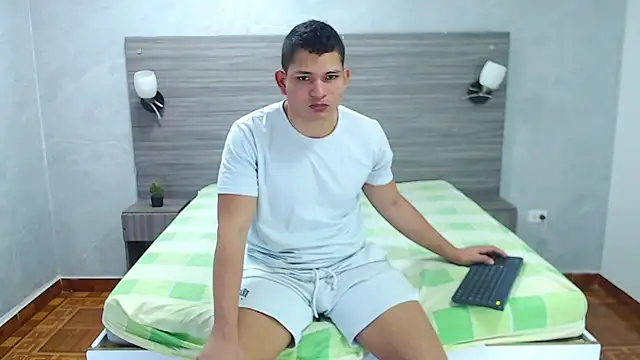 Loony Zion online show from December 20, 2025, 1:29 pm