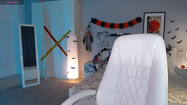 Snapshot of Bellla_Haddid chatting on October 30, 2025, 1:40 am Bellla Haddid online show from October 30, 2025, 1:40 am