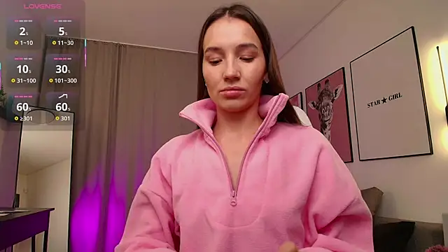 Bellla Haddid online show from November 25, 2025, 1:38 am