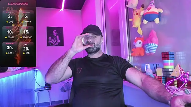 MAGABEAR077 online show from January 31, 2025, 10:31 pm